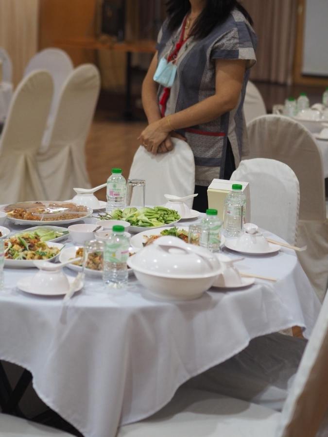 Phuphanplace Hotel Ban Phang Khwang Tai Buitenkant foto